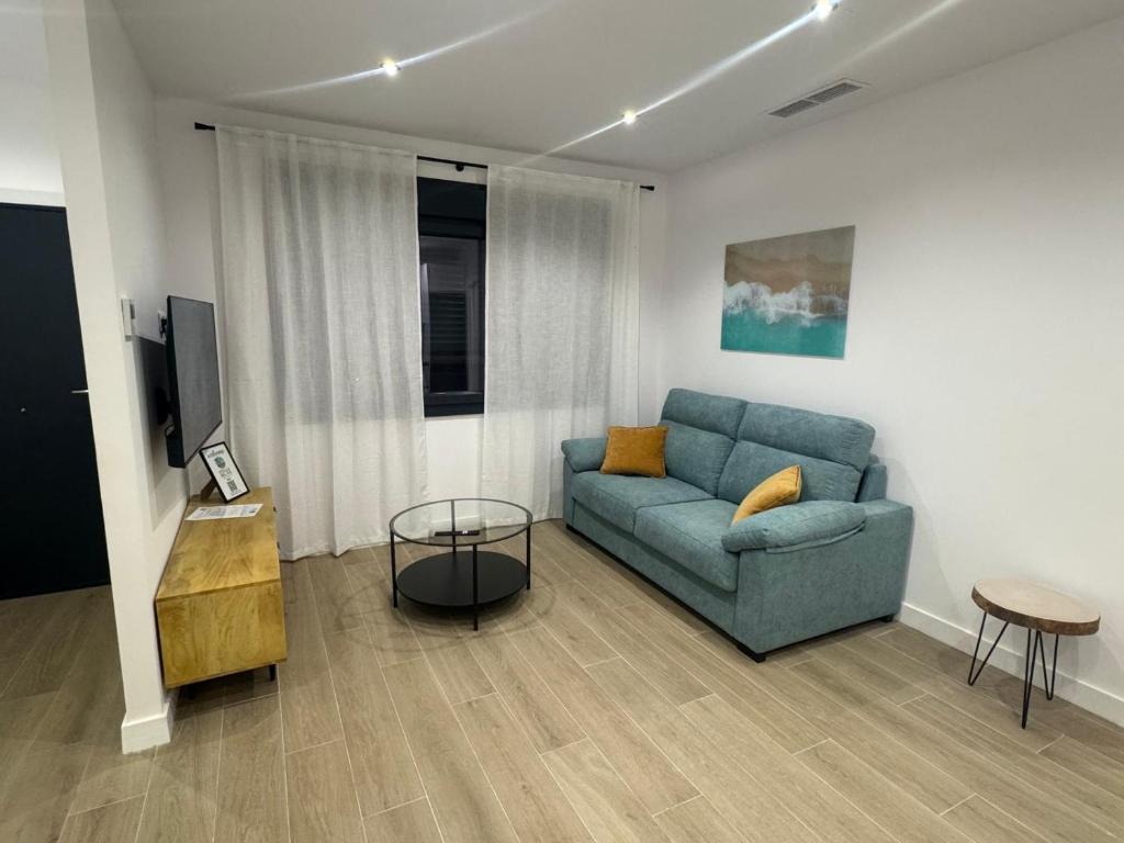 Apartamento en segunda linea de playa en la carihuela - 2