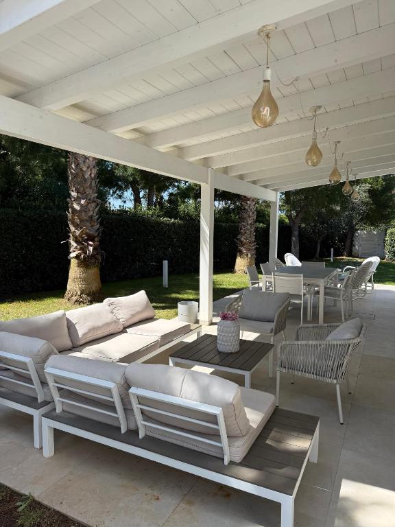 Private Villa at 150 meters from the beach - 4