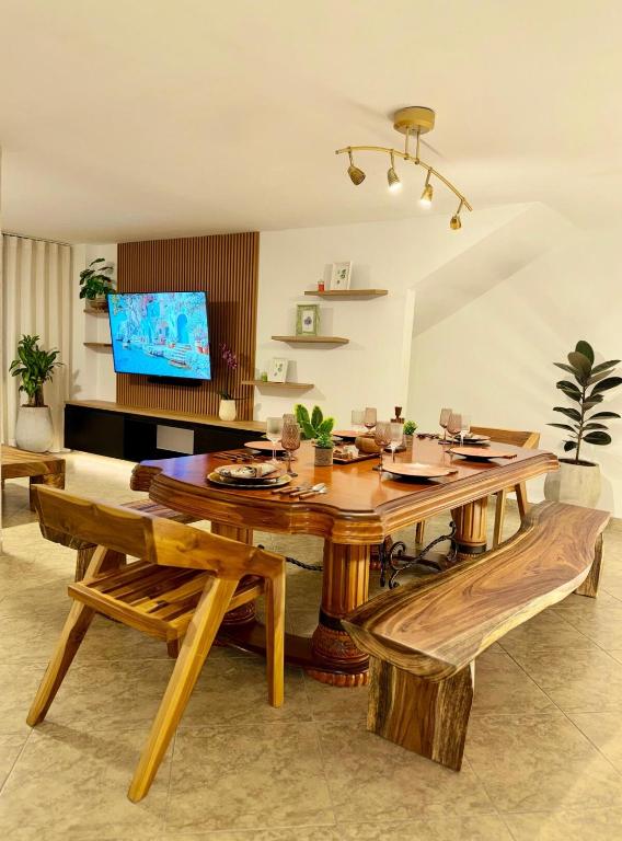 Tree House Luxury - 1