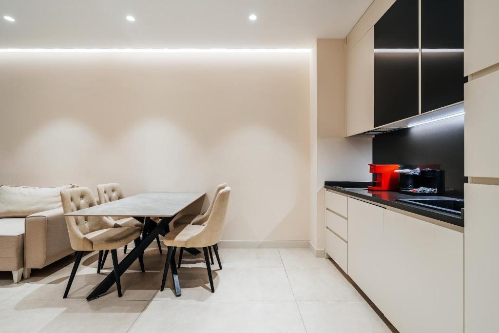 Coastal Residences by In Property - 5
