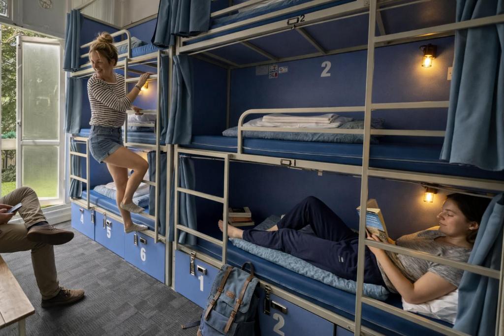 Smart Hyde Park Inn Hostel