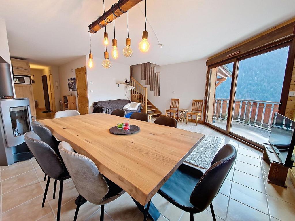 Grand duplex proche Super Châtel - FR-1-693-129 - 1