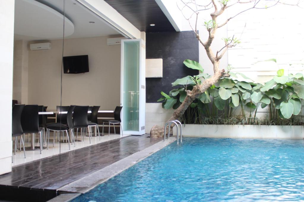 Inkuta Residence and Villa photo