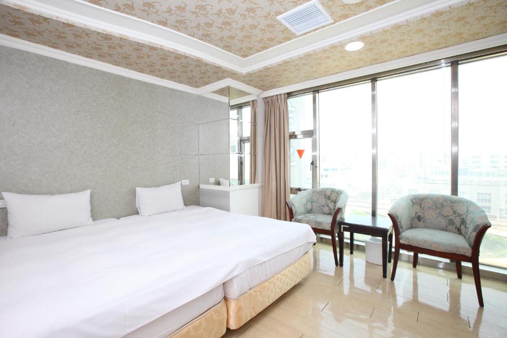 Enjoy Square Hotel 호텔 이미지 1