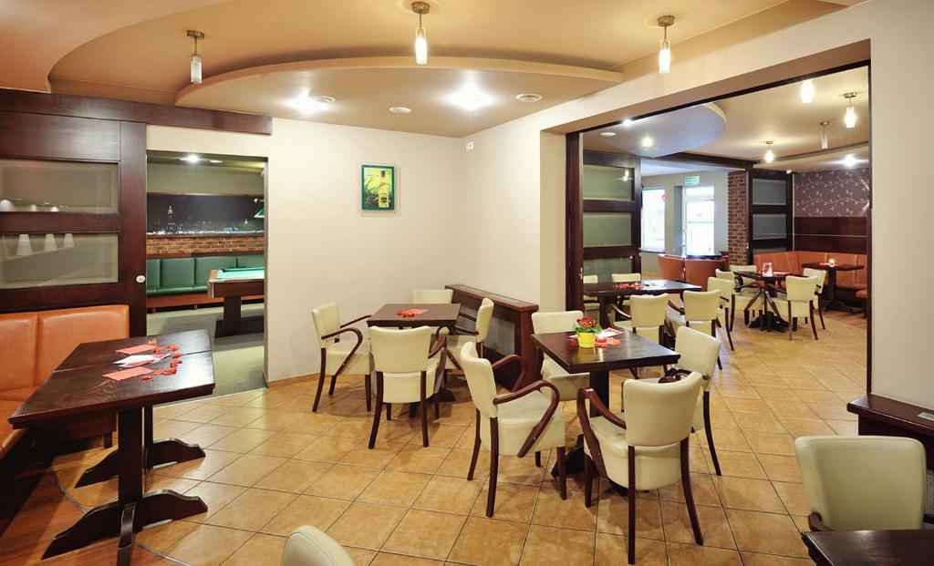 Hotel Olesno photo