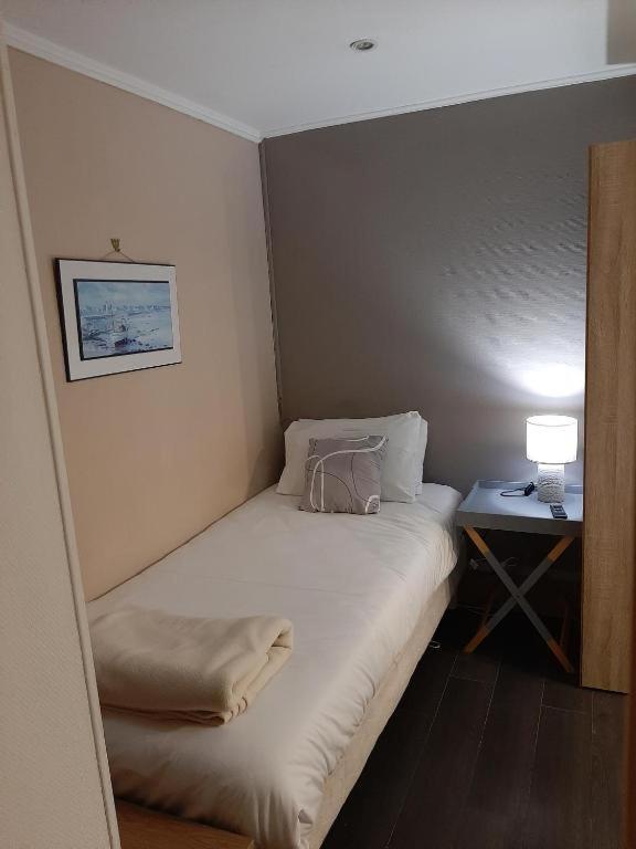 Le Petit Château - Cannes - 3