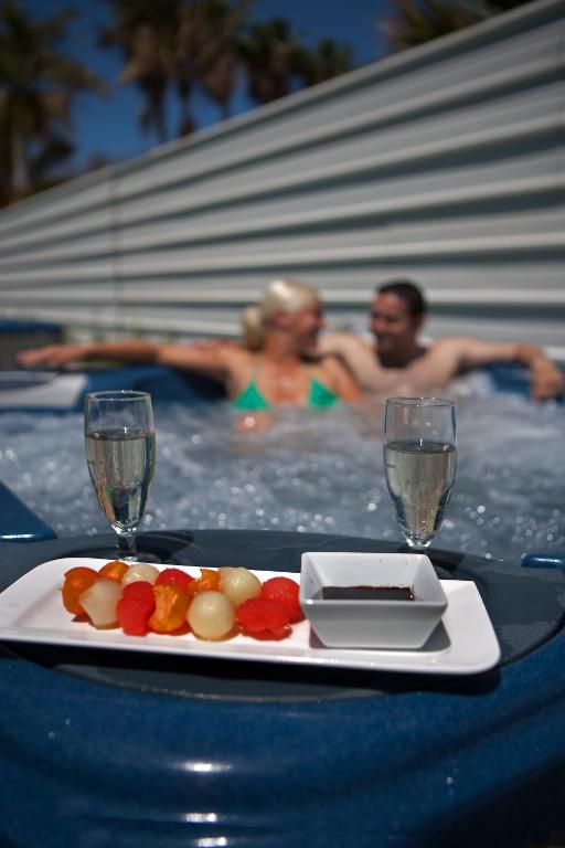 R2 Romantic Fantasia Suites - Adults Only — Spa in Tarajalejo, Canary Islands