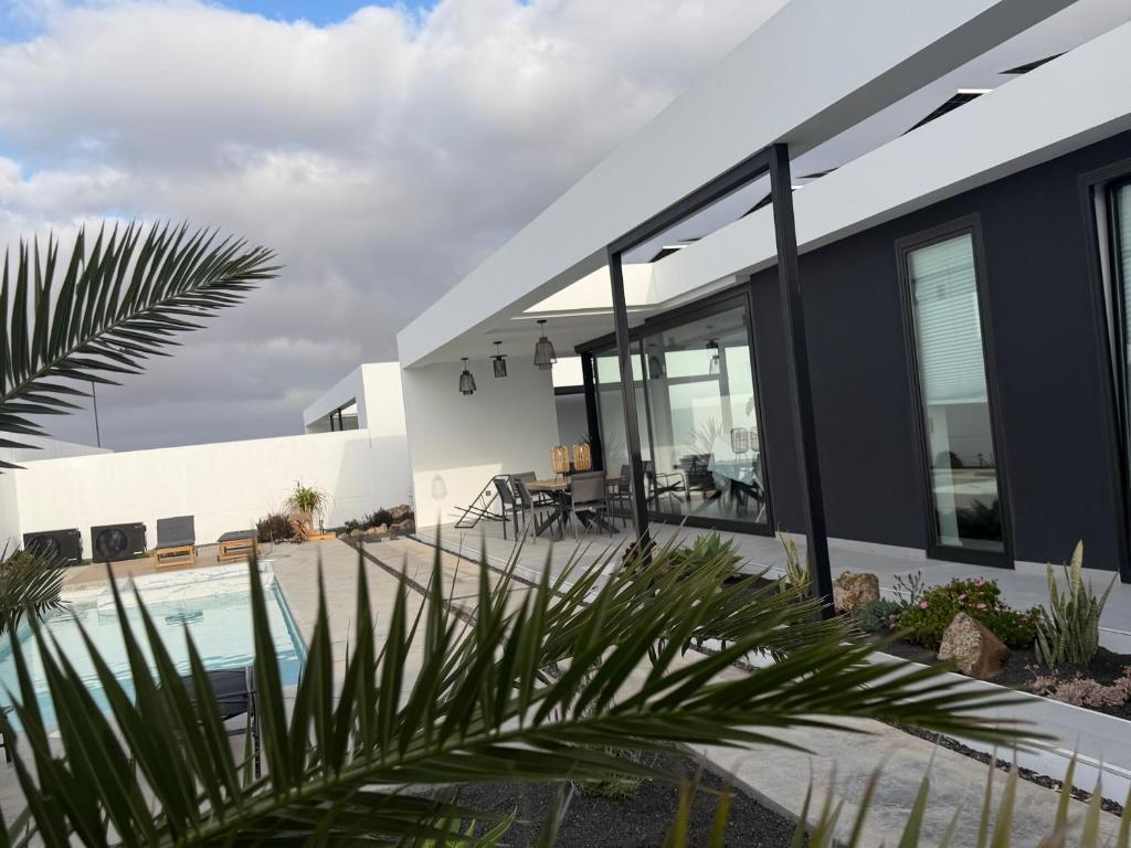 Stylish and comfortable Villa Anna in Villaverde - 3