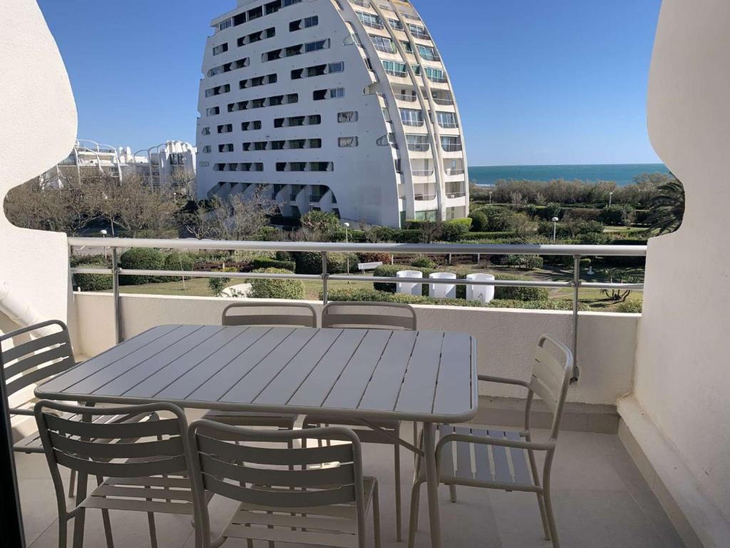Studio cabine en front de mer, quartier calme, parking privé - FR-1-328-152 - 2