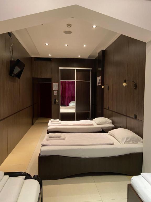 Hotel Fortuna - 4