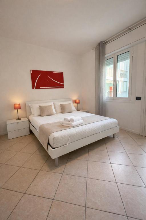 SEA PALACE - Ampio Appartamento - Spiaggia Privata - Condominio Fronte Mare - 2