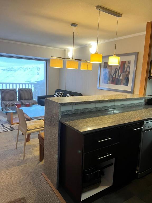 Amazing apartment VALLE NEVADO Ski in Out 8 huéspedes - 4