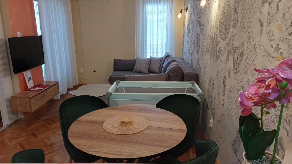 Lepi Jova JEZERO - 3