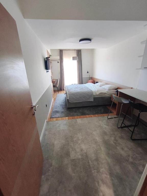 Comfortable Studio for 2 - Ljubović Hill View - 3