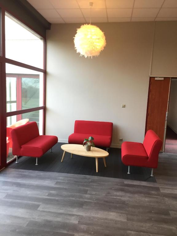 共用ラウンジ/TVエリア