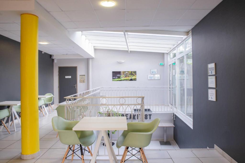 Comfort Aparthotel Frejus La Tour de Mare - 4