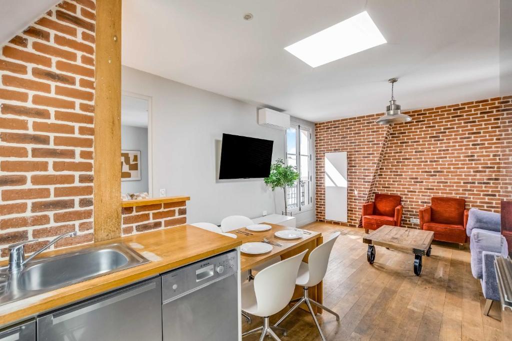 Spacious Apartment a c 1CH 2P - Paris 10th - 3
