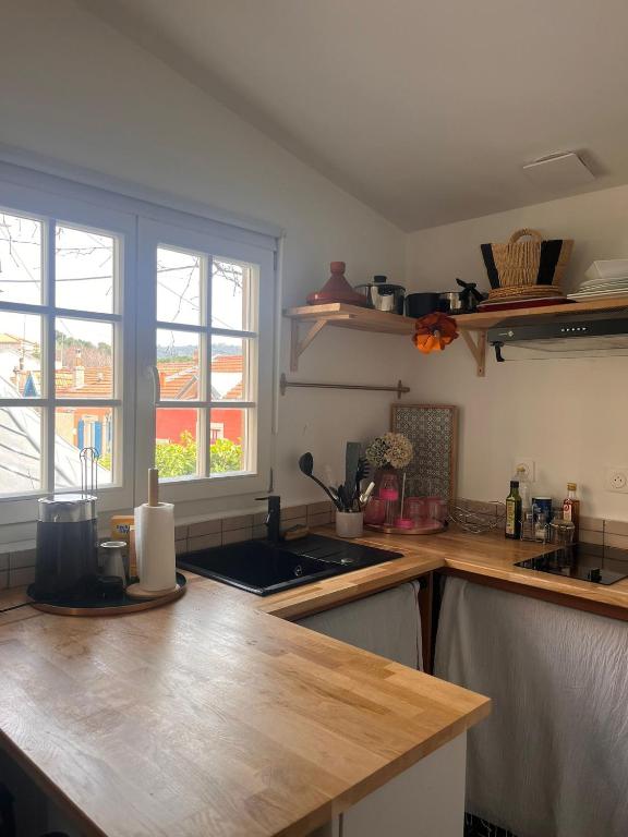 Maisonnette de charme indépendante dans propriété privé & jardin à Cimiez - 2