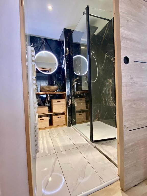 T2 lumineux l' Edelweiss pied du télécabine Prorel avec garage privé et sauna - 3
