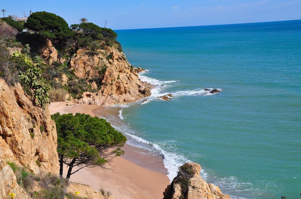 Aparthotel Safari — Beach in Calella, Catalonia