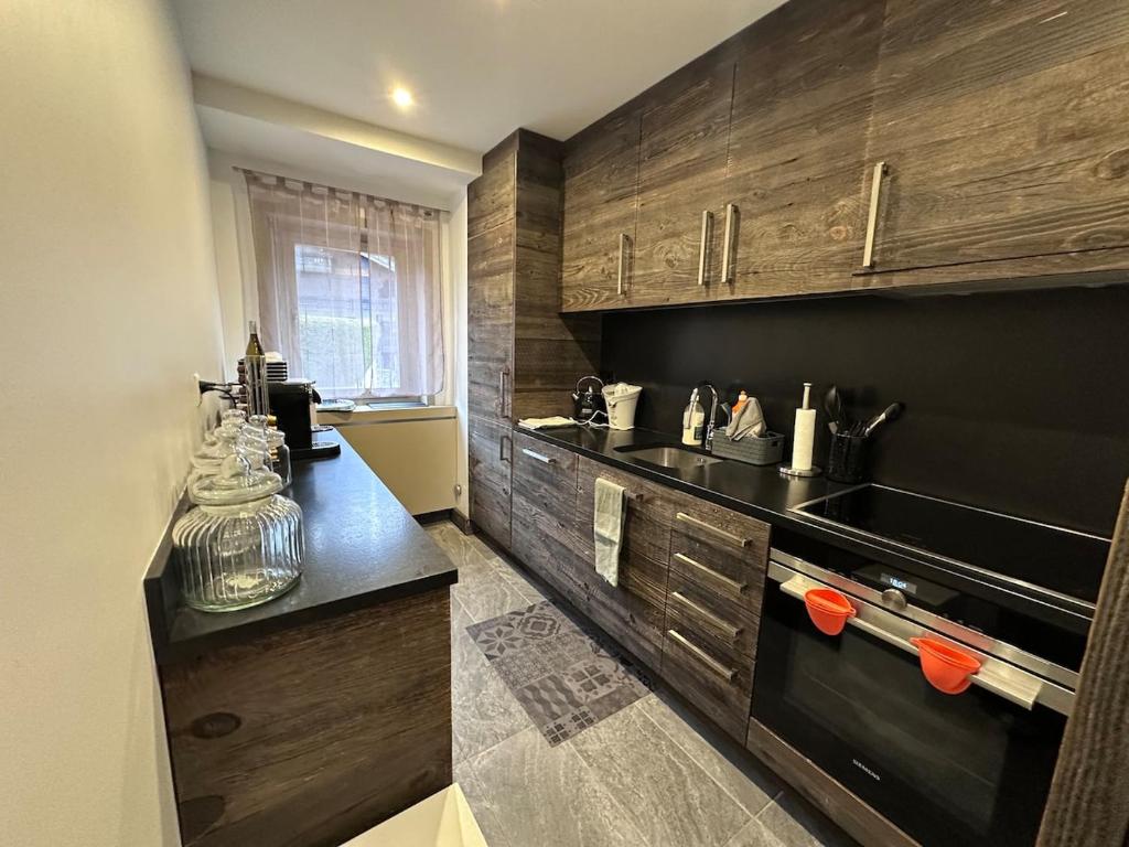 Spacious Luxury Alpine Duplex in Crans Montana - 2