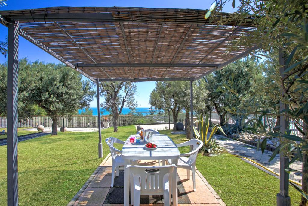 Stella Marina with Pool 100 m from beach - 3