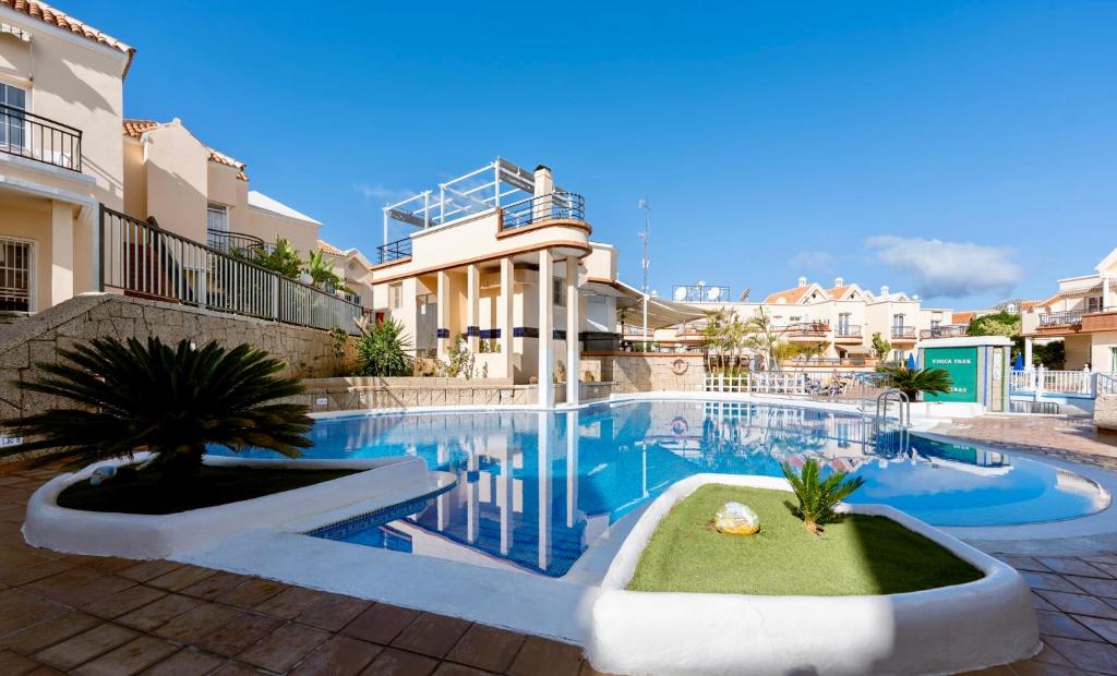 Park Beach & Pool - 1