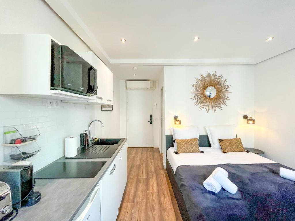 UrbanFlat 204 et 205 - 2 Studios pour 4 au centre de Paris - 1