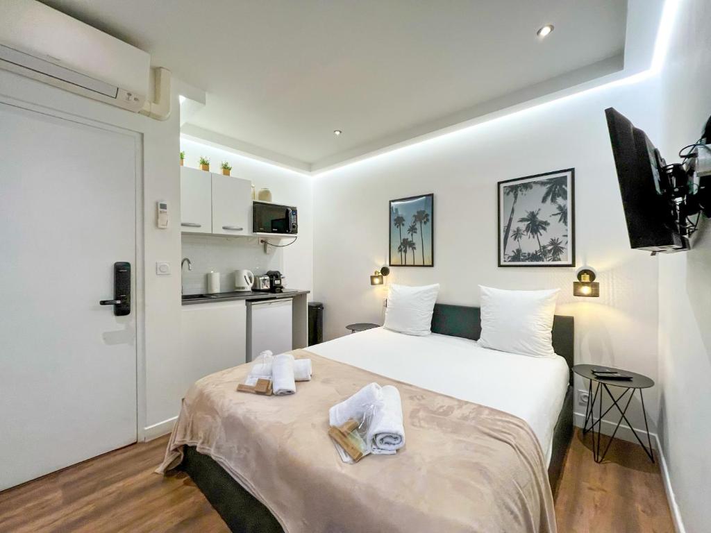 UrbanFlat 204 et 205 - 2 Studios pour 4 au centre de Paris - 2