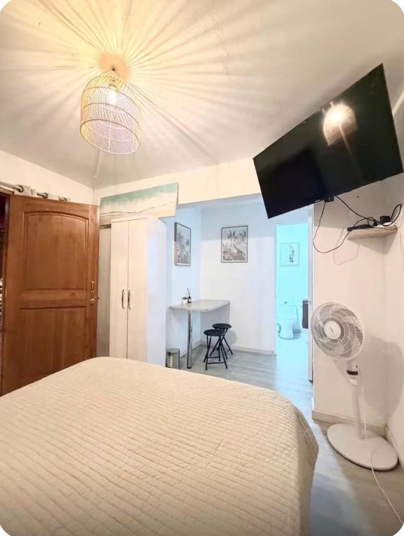 Habitación privada comoda en sector sur - 4