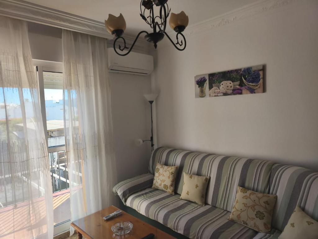 Apto en Conil con Plaza de Parking y Aire Acondicionado - 3