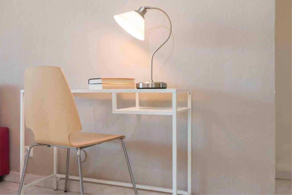 Modern central Apartment steps from Puerto Marina - 3