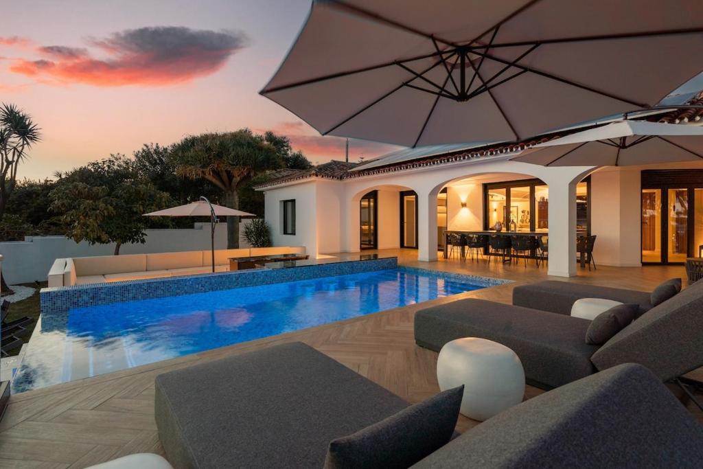 Villa exclusiva en Marbella - 1