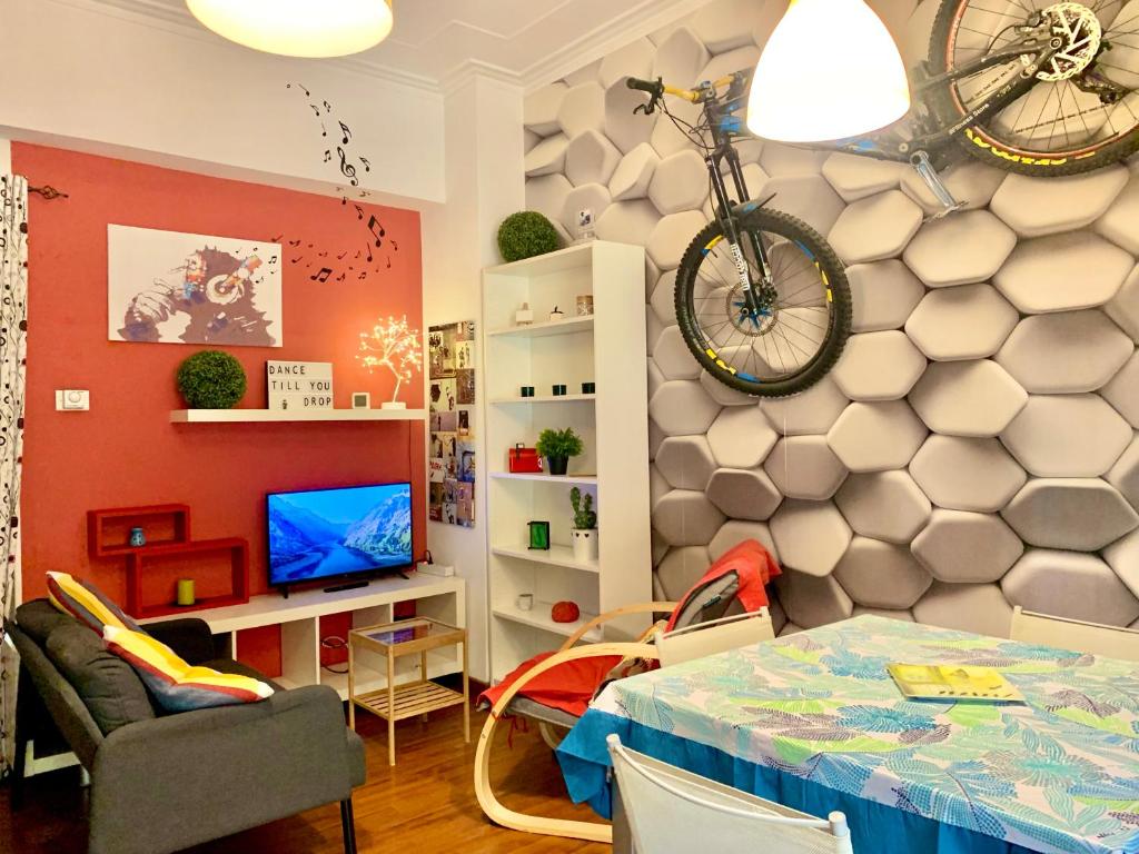 Hip Hop House - 3-minute walk from the Metro - 1