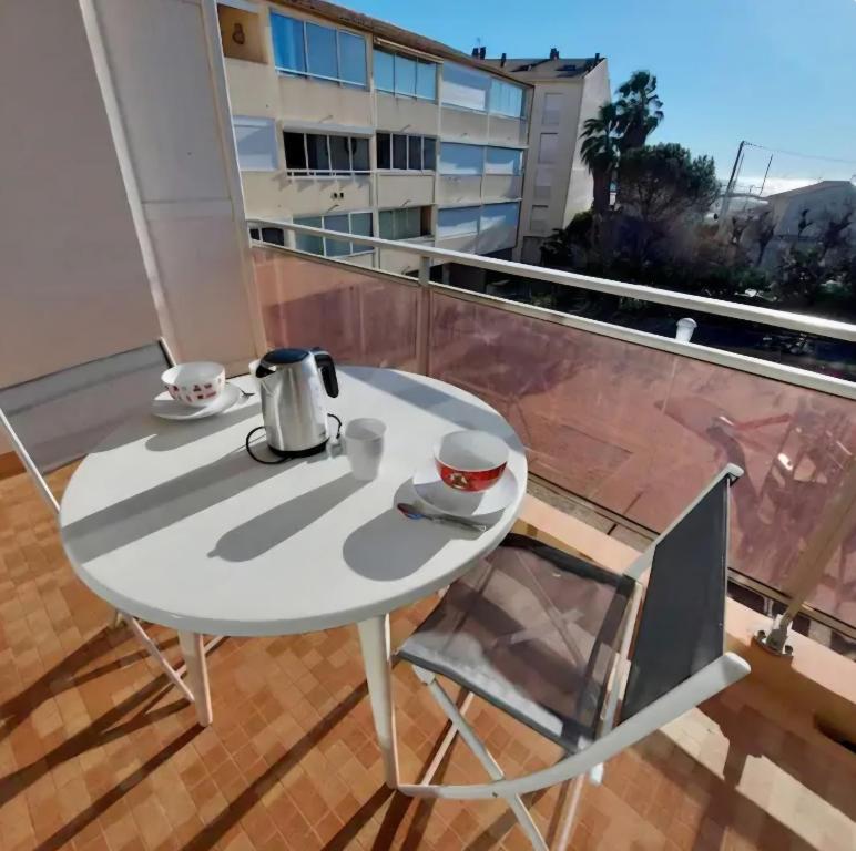 Studio vue mer Grau d Agde - 1