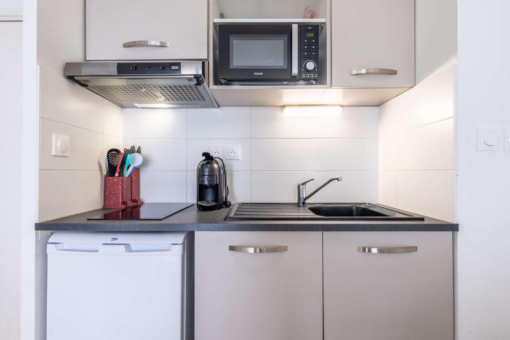 Appartement spacieux et lumineux dans une résidence à 650m de la mer - 4