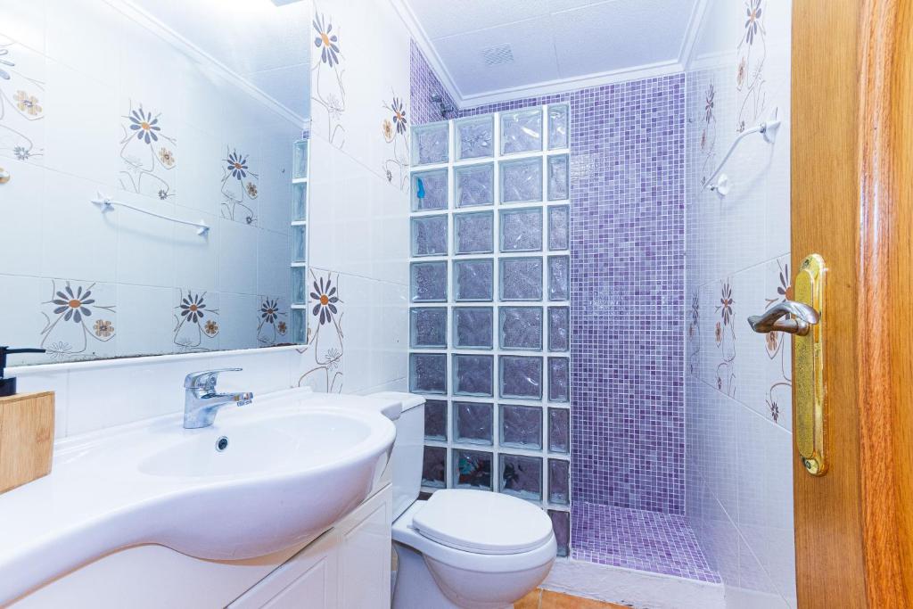 1-Bedroom Apartment for Rent in Torrevieja en los Frutales - 3