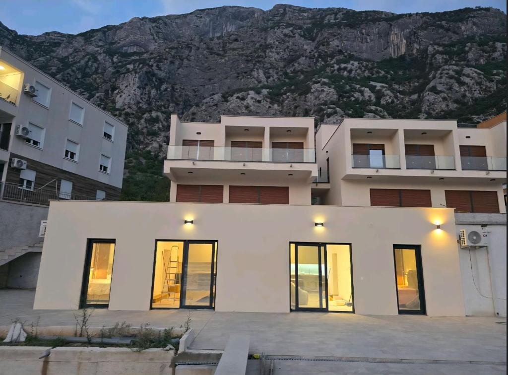 Alexandra Villas - 3