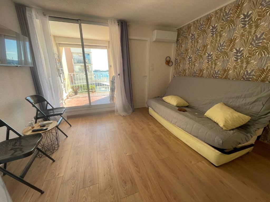 Studio - Bellevue agréable toutes saison 4 couchages - climatisation - parking privé - piscine sur mer - vue magnifique et rare - situation optimum - les argonautes - Ile des pêcheurs - Cap d'Agde - 4