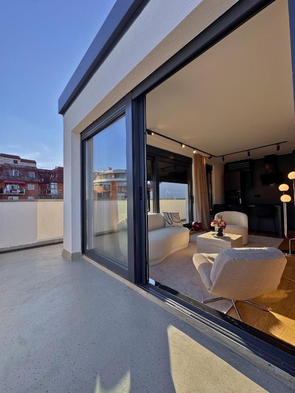Urban Penthouse 25 Belgrade - 2