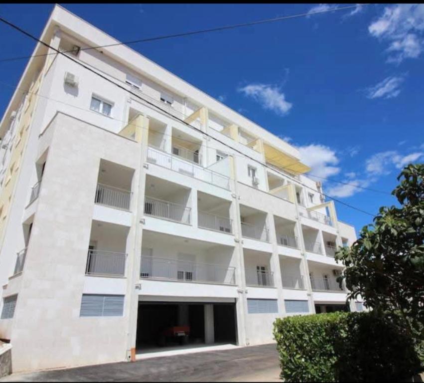Ajat Apartment - Large Terrace - 4