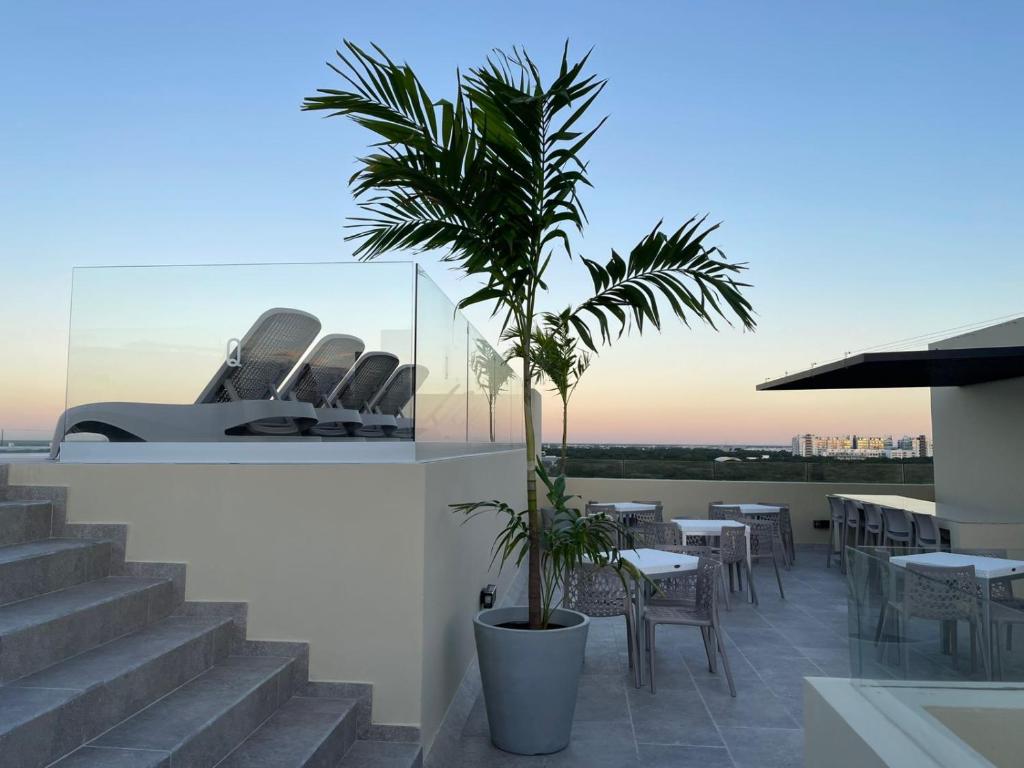 Quartier 75, Modern Studio with King Bed and Rooftop - 3