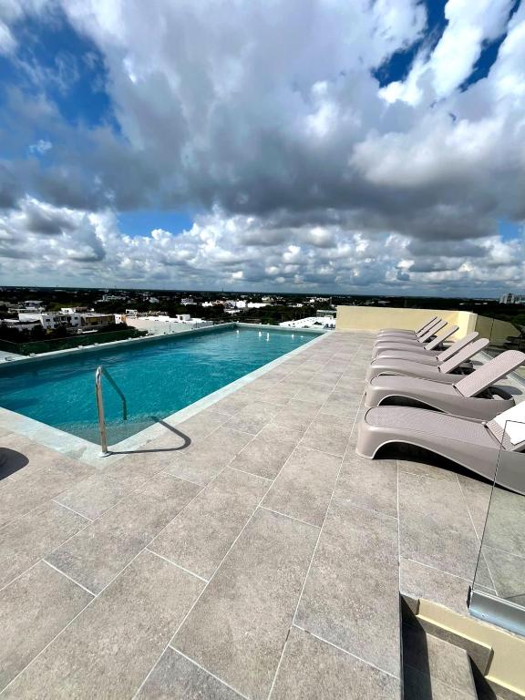 Quartier 75, Modern Studio with King Bed and Rooftop - 2