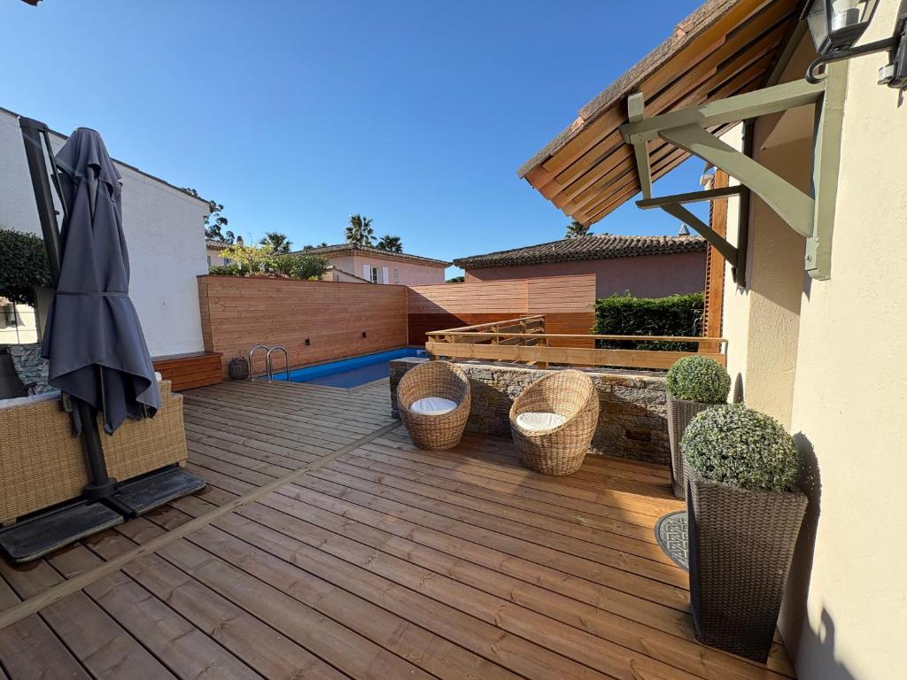 Magnifique villa 8 personnes piscine plage 15 min a pied - 1