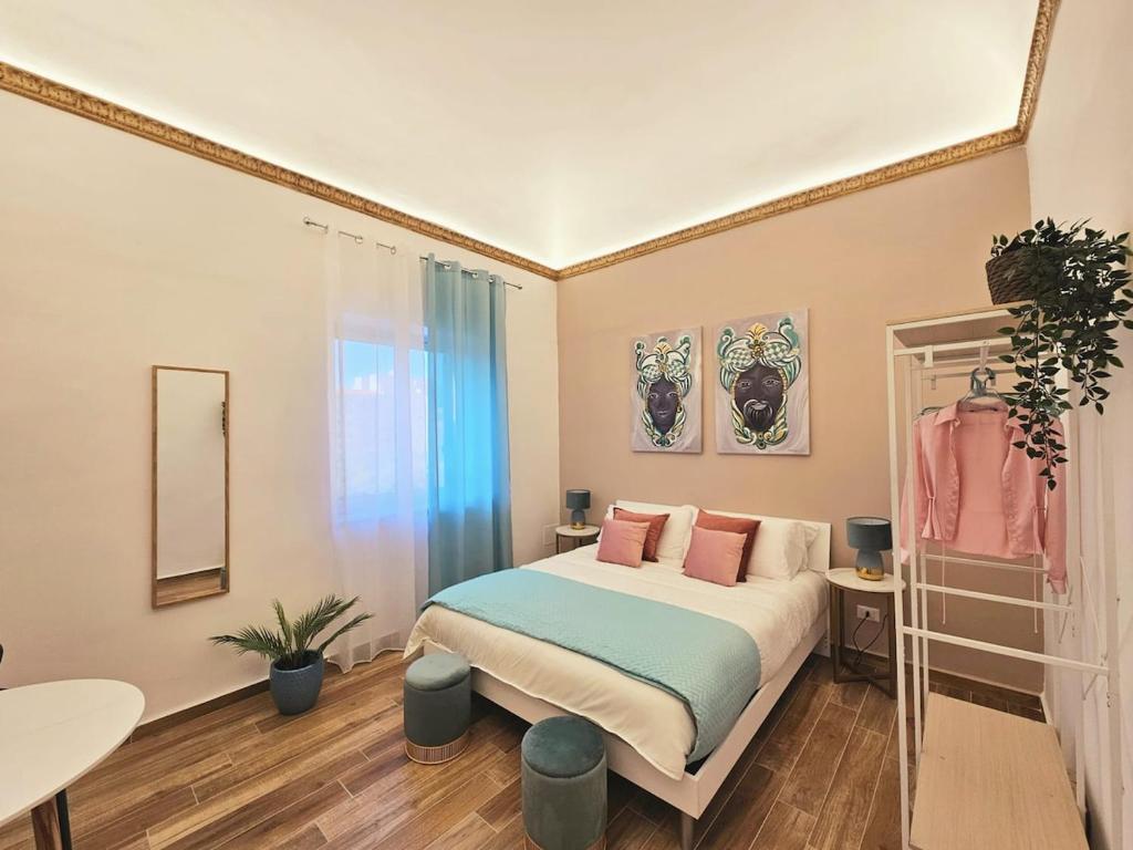 Antica dimora di sant'Antonino - charming central apartment for 8 - 5