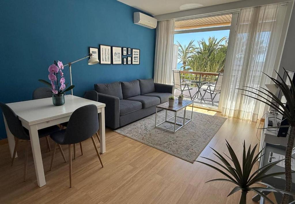 Castillo Santa Clara Sea View Luxury Apartment - 1