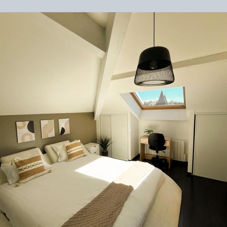 Modern Apartment in Annemasse 15 mins to Geneva with private free parking - 1