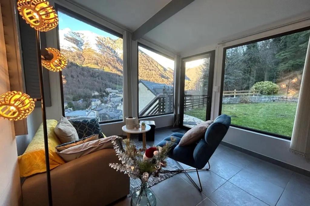 Le jardin privatif de Pauze Cauterets wifi et parking gratuits Vue panoramique - 1