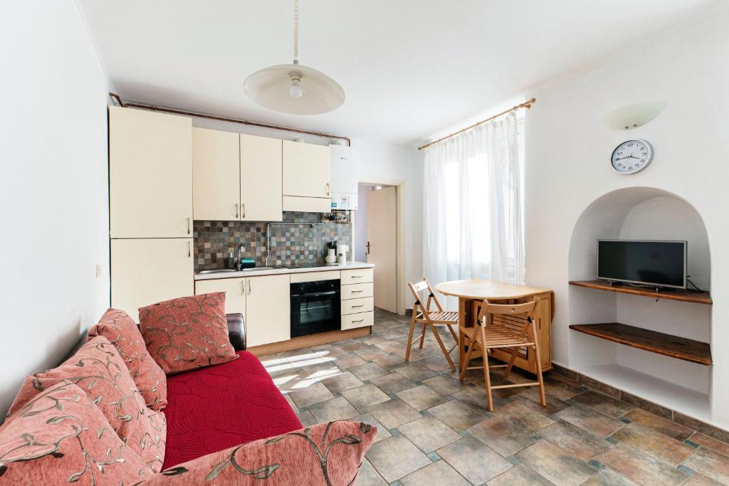 La Perla Apartment by Quokka 360 - In the Heart of Como Historic Centre - 1