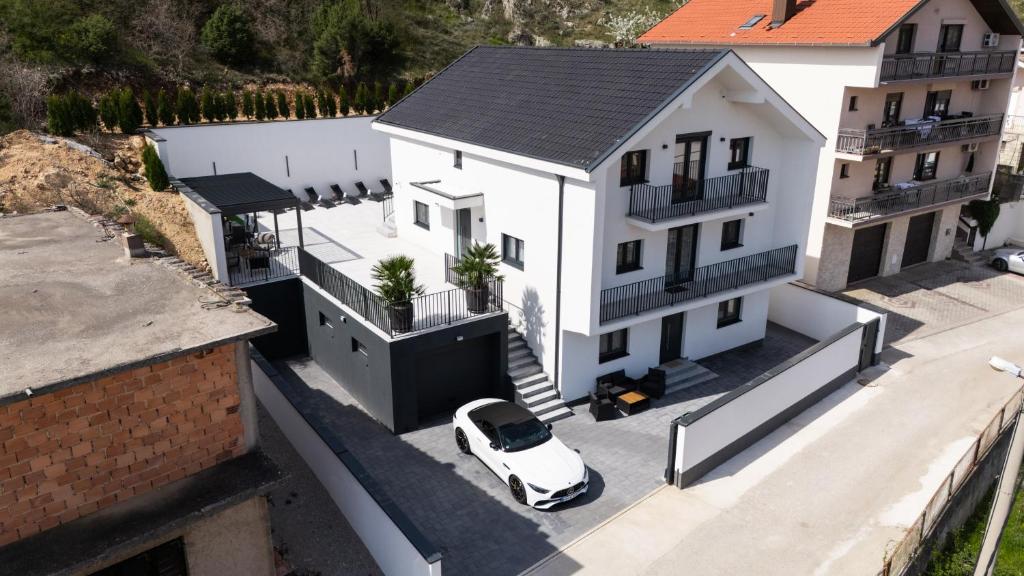Modern Villa Mia Mostar near Old Bridge & Pool - 4